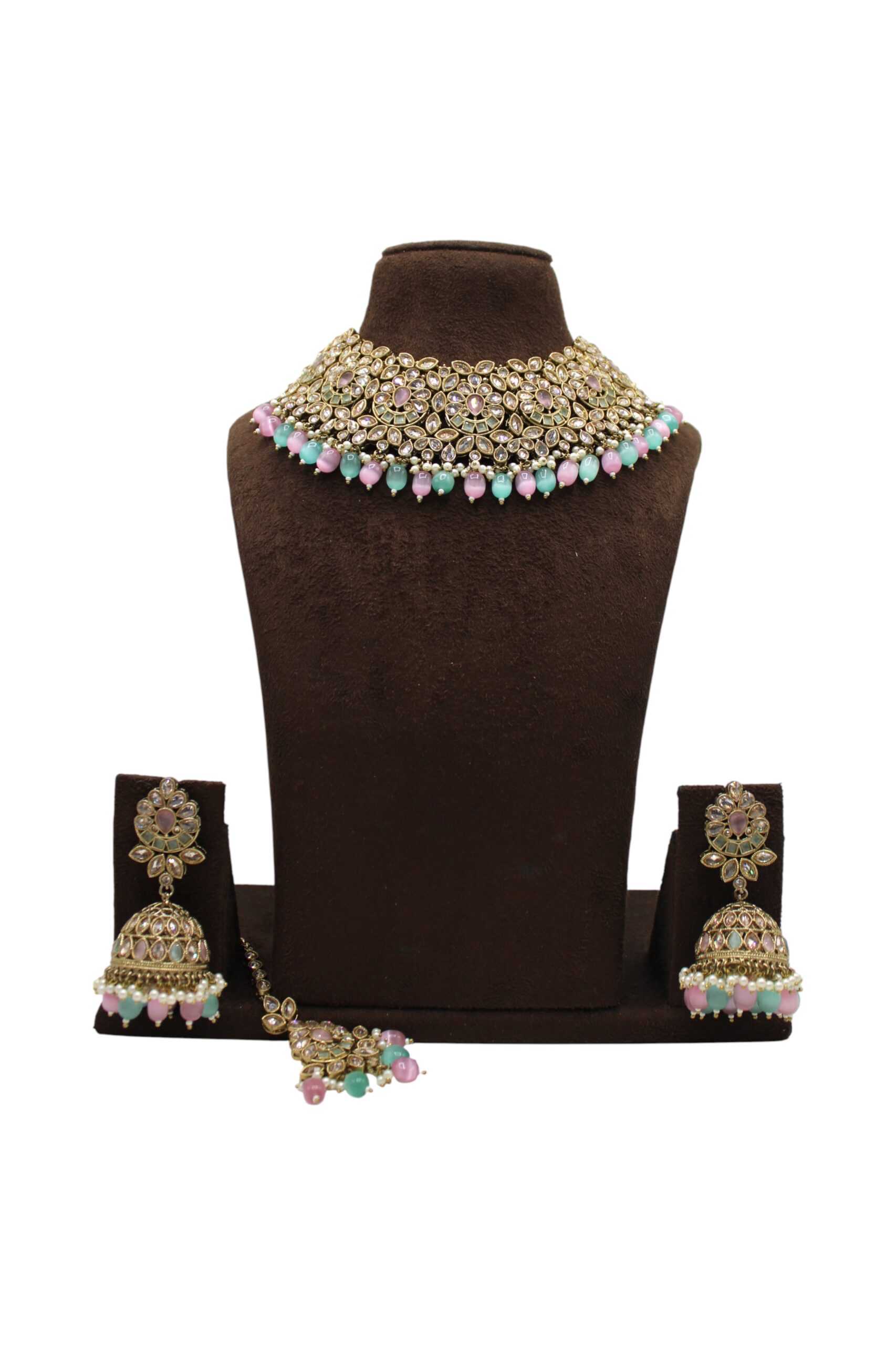 Elegant Traditional Jewelry Set with Colorful Accents