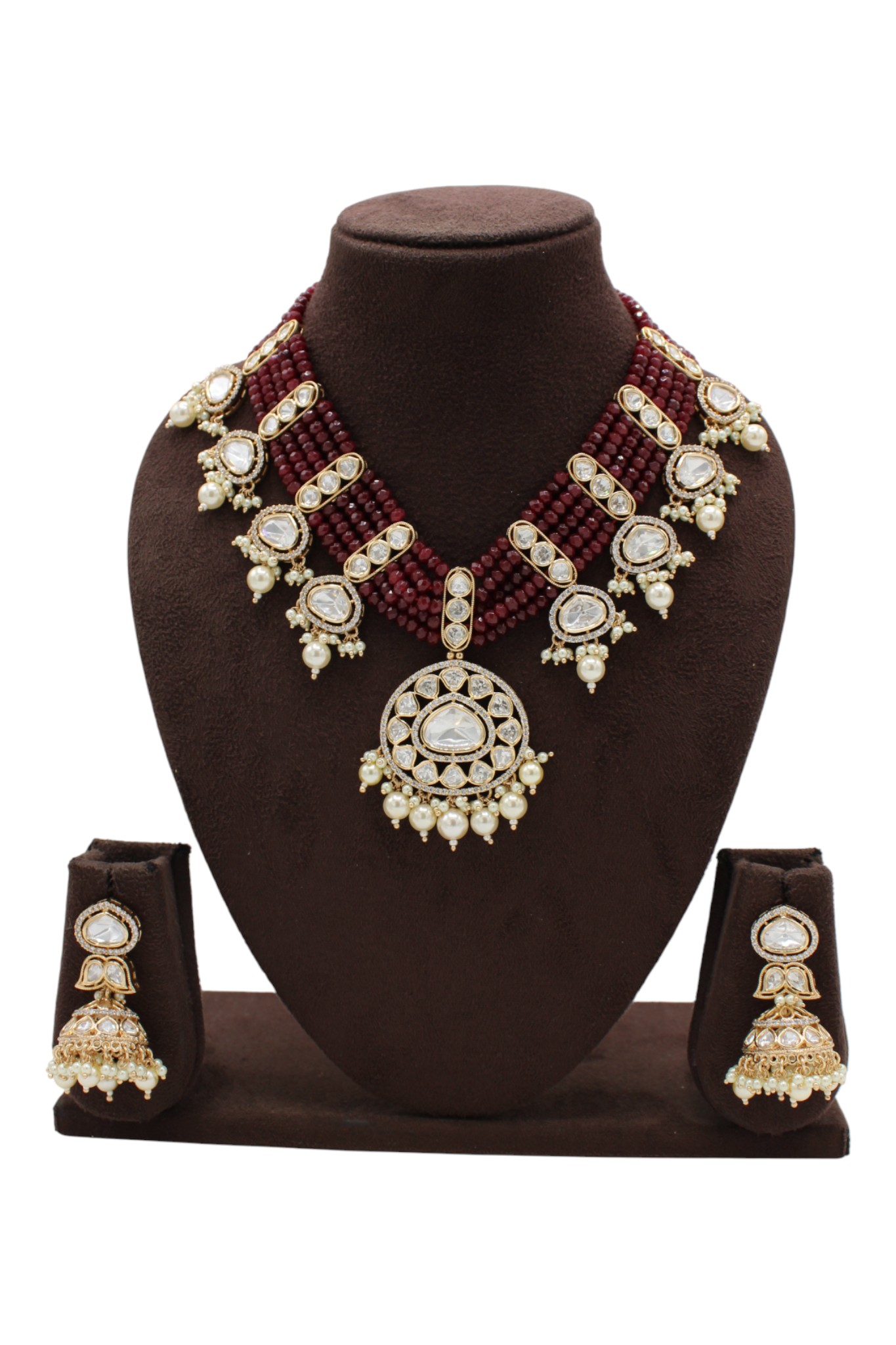 Elegant Traditional Jewelry Set with Red Beads and Intricate Gold Accents