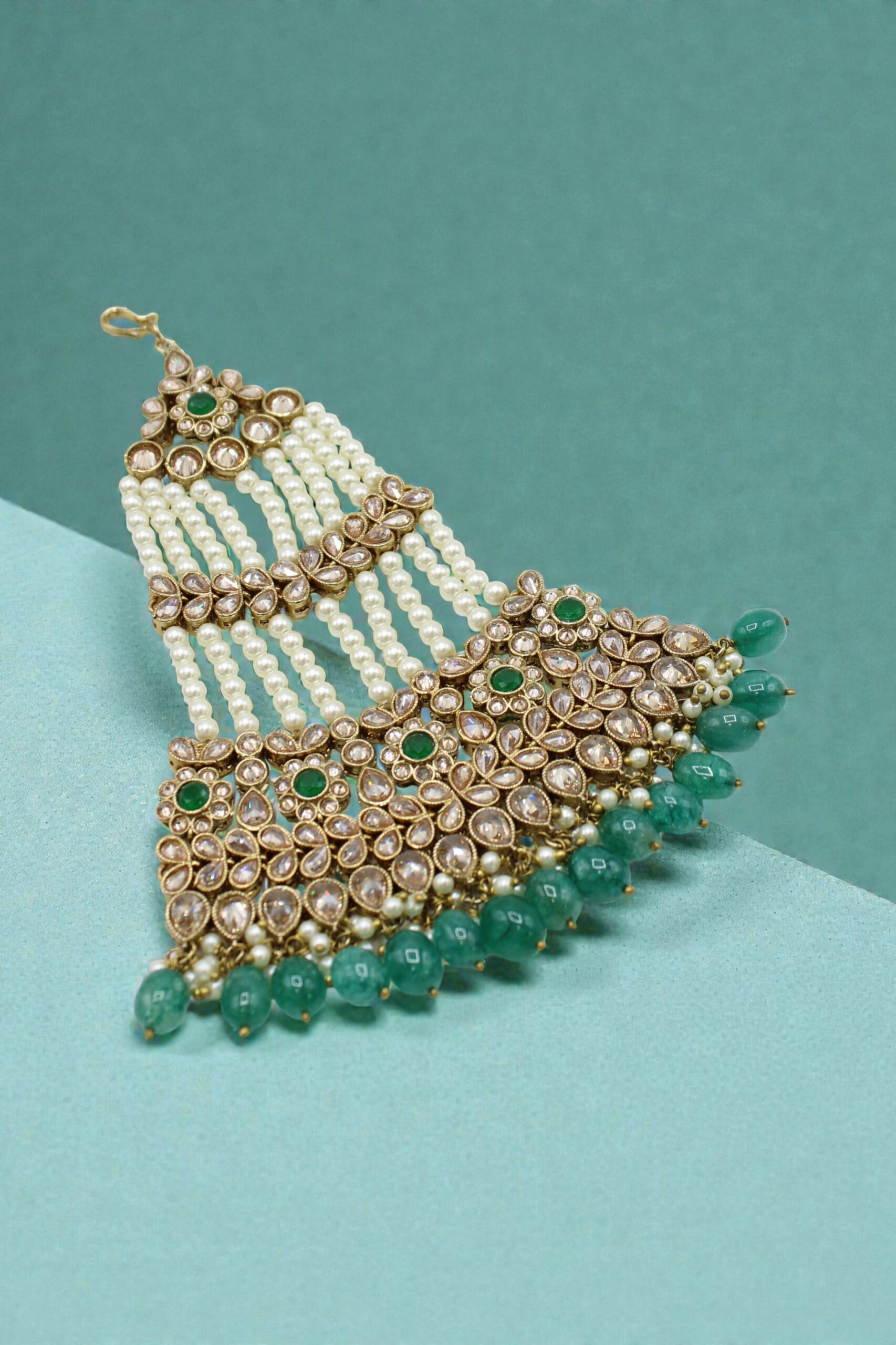 Elegant Traditional Indian Jewelry with Pearls and Green Accents - Image 2
