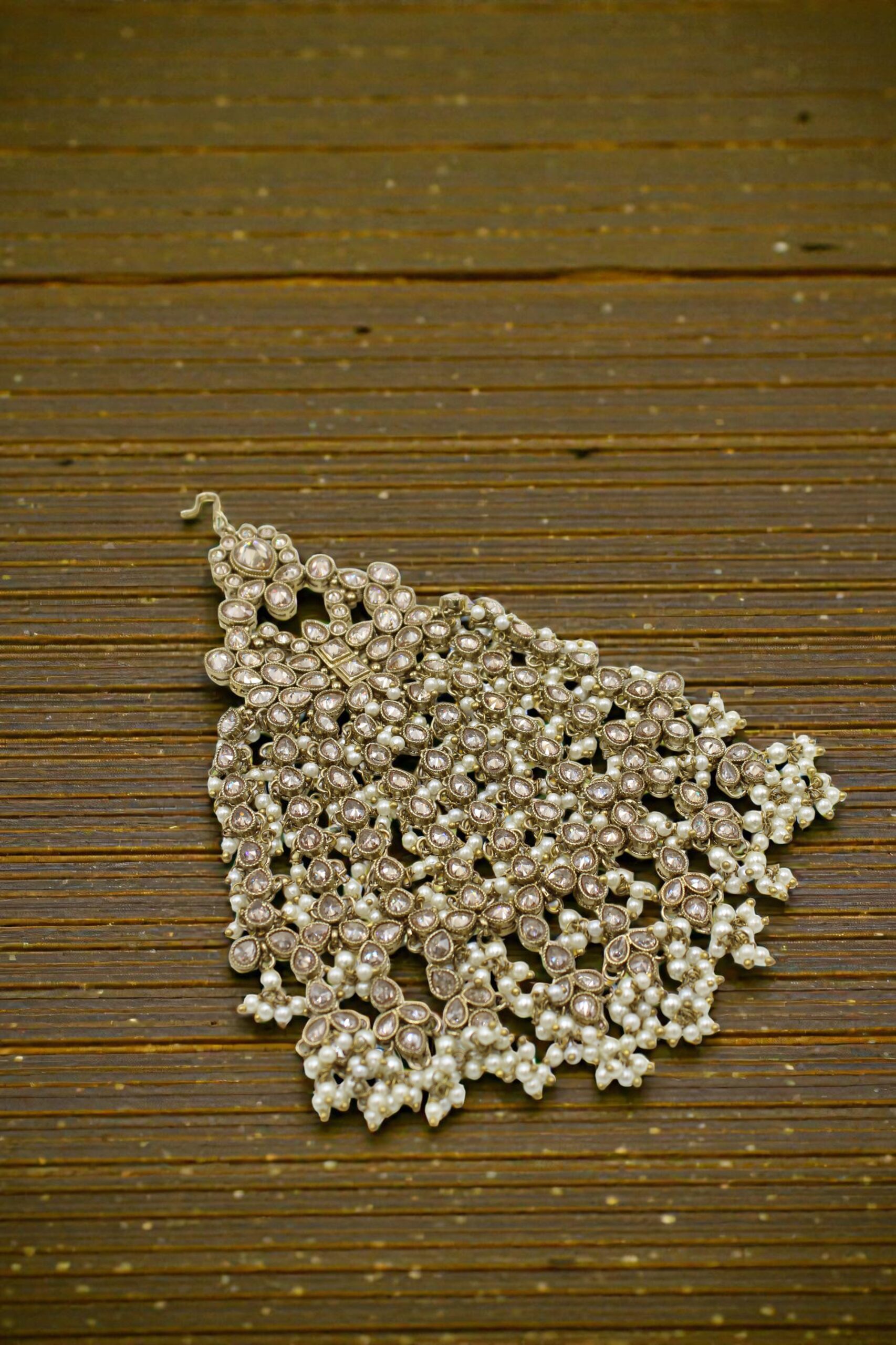 Elegant Pearl and Gold Chandelier Earrings - Image 2