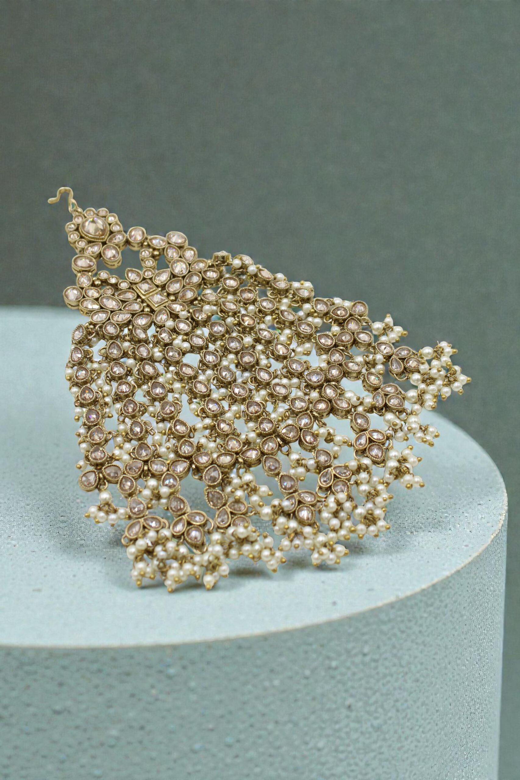 Elegant Pearl and Gold Chandelier Earrings - Image 3