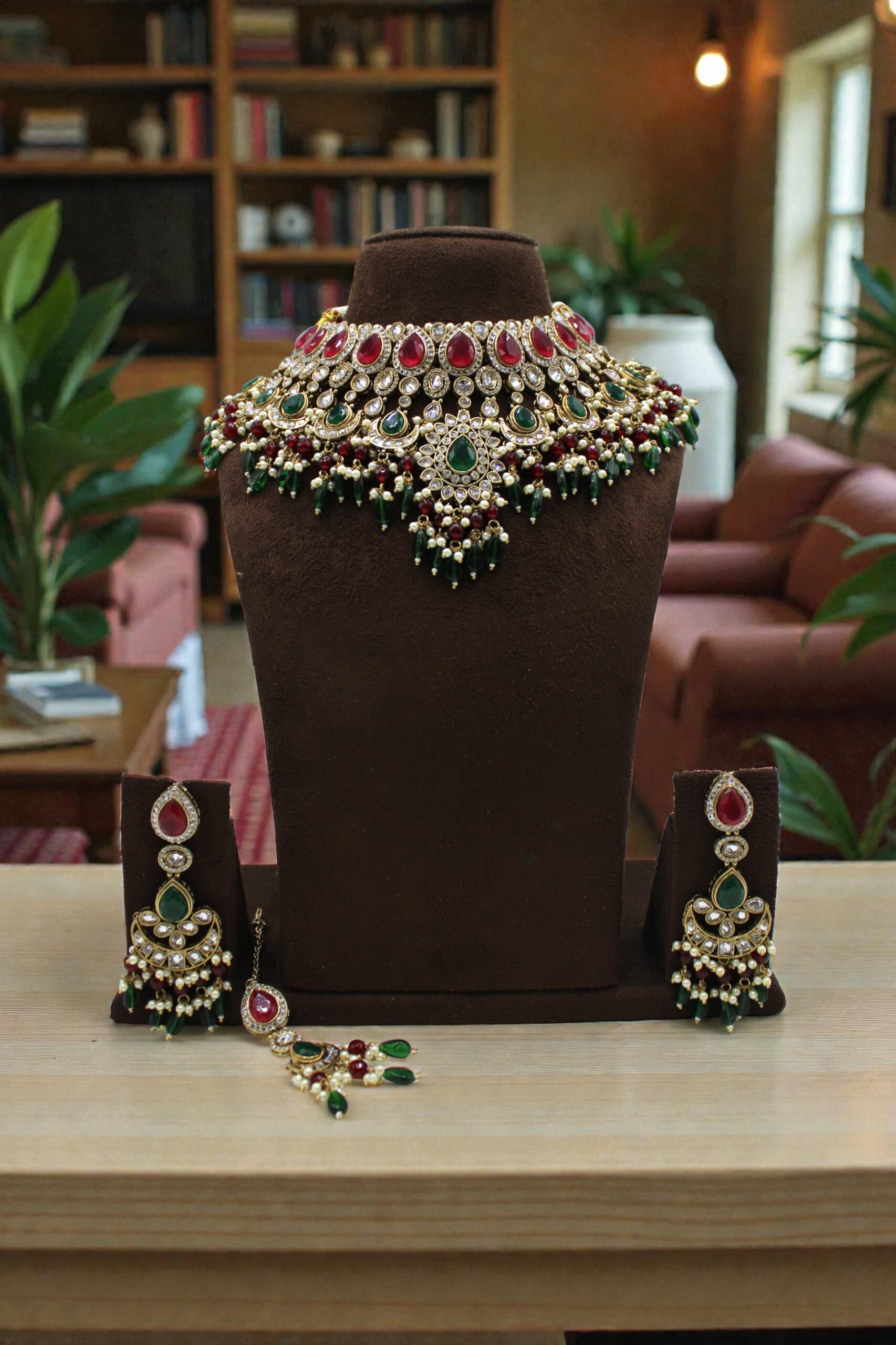 Exquisite Traditional Indian Jewelry Set with Emerald and Ruby Accents - Image 2