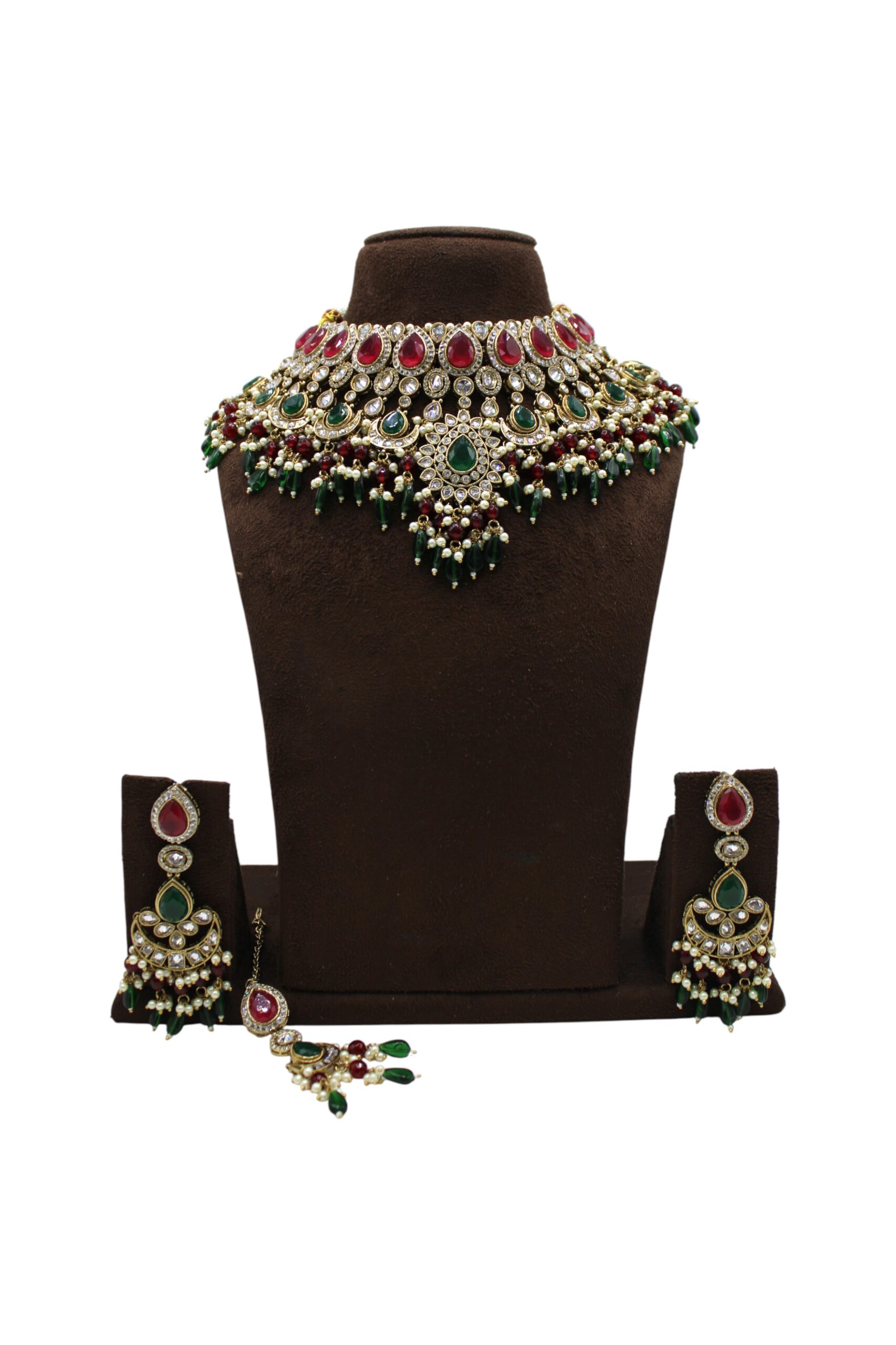 Exquisite Traditional Indian Jewelry Set with Emerald and Ruby Accents